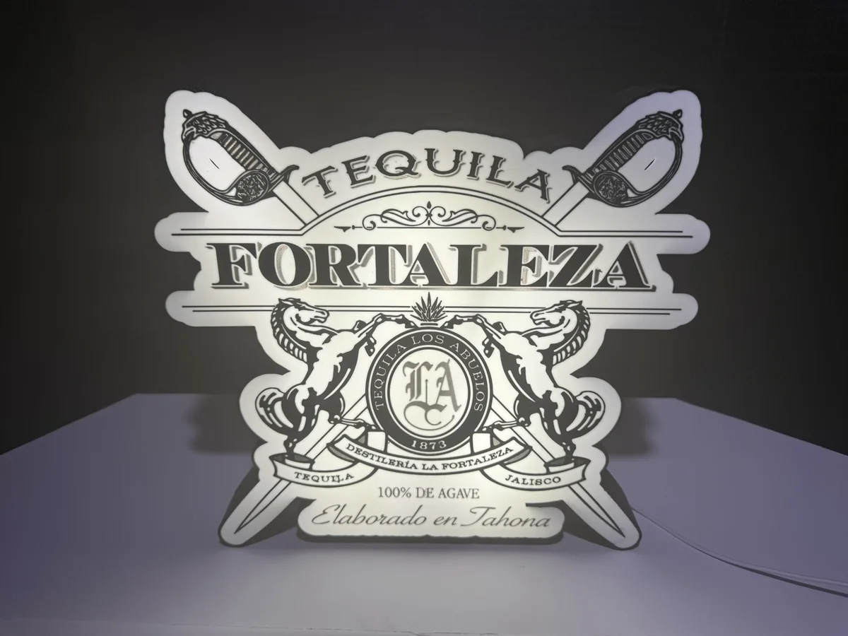 Tequila Fortaleza light box with soft edge lighting